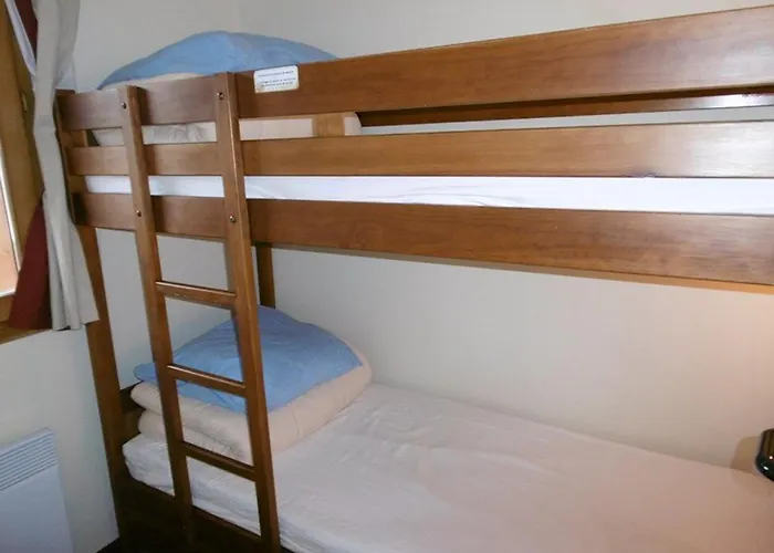 Superbe 3 Pieces, Balcon, Animaux Acceptes, Aux Pieds - Fr-1-351-56