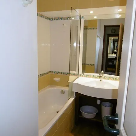 Superbe 3 Pieces, Balcon, Animaux Acceptes, Aux Pieds - Fr-1-351-56 * 라 플라뉴