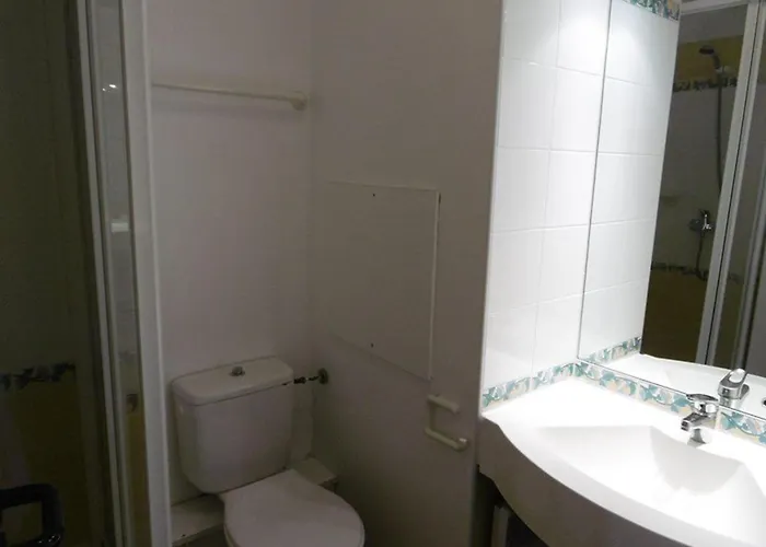 Lägenhet Superbe 3 Pieces, Balcon, Animaux Acceptes, Aux Pieds - Fr-1-351-56